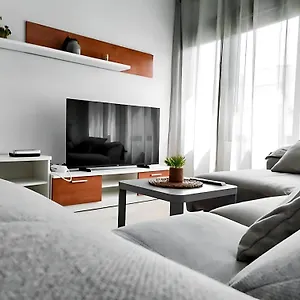 https://centrico-apartamento-2-habitaciones-en-la-laguna.tenerifehoteles.net