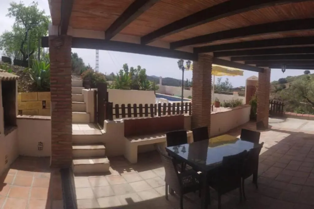 Casa Rosa Sedella Spain